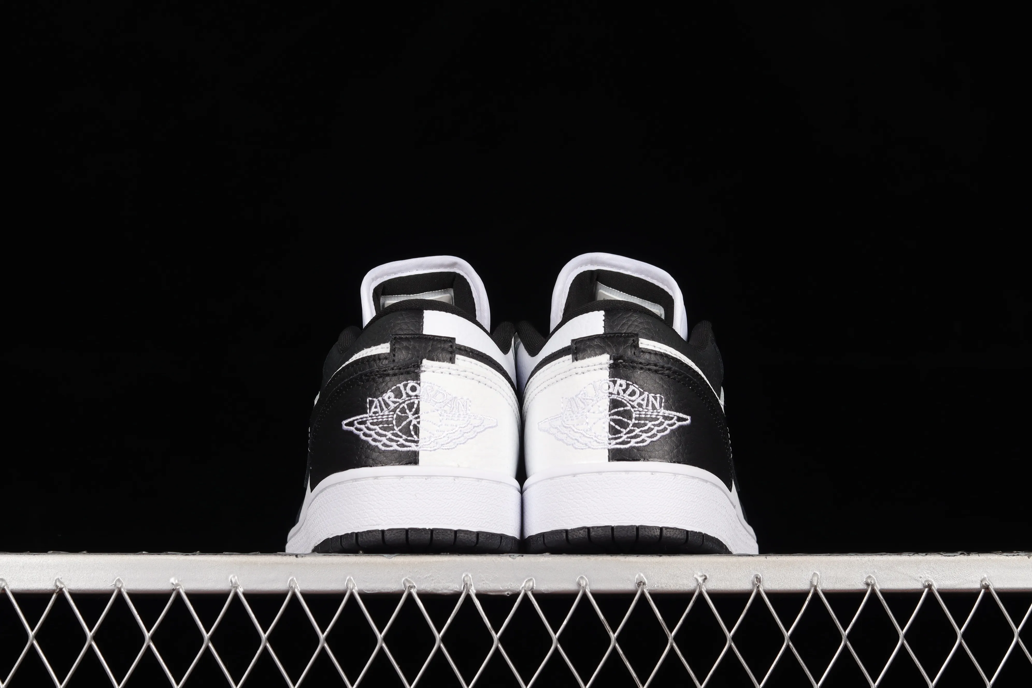 All categories Air Jordan Jordan series basketball shoes Air Jordan 1 Low Air Jordan 1 Low "Homage" AJ1 Joe 1 Black and White Panda DR0502-101